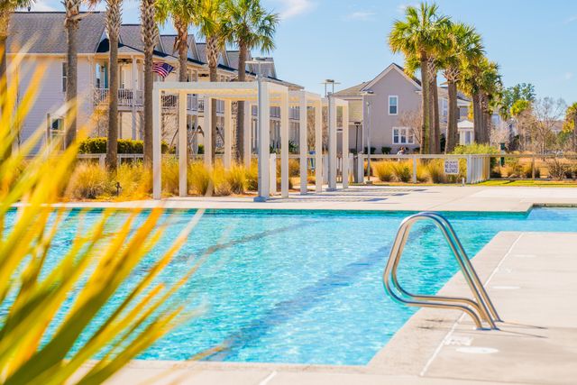 423 Talbot Drive, Summerville, SC 29486