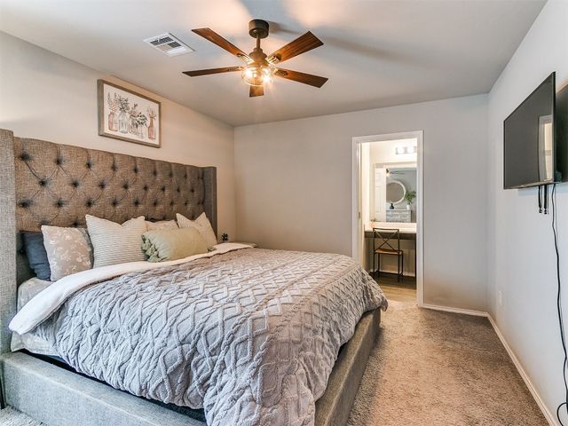11704 NW 99th Terrace, Yukon, OK 73099