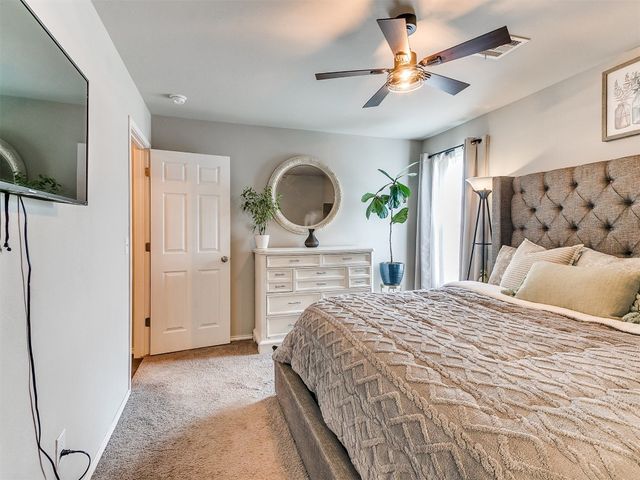 11704 NW 99th Terrace, Yukon, OK 73099