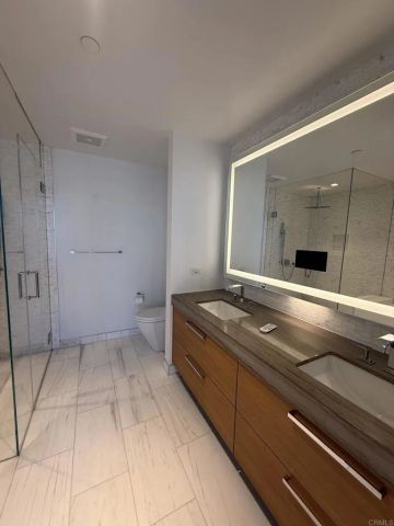 888 W E Street 1203, San Diego, CA 92101