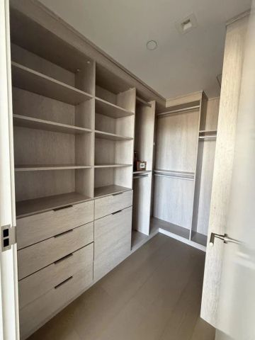 888 W E Street 1203, San Diego, CA 92101