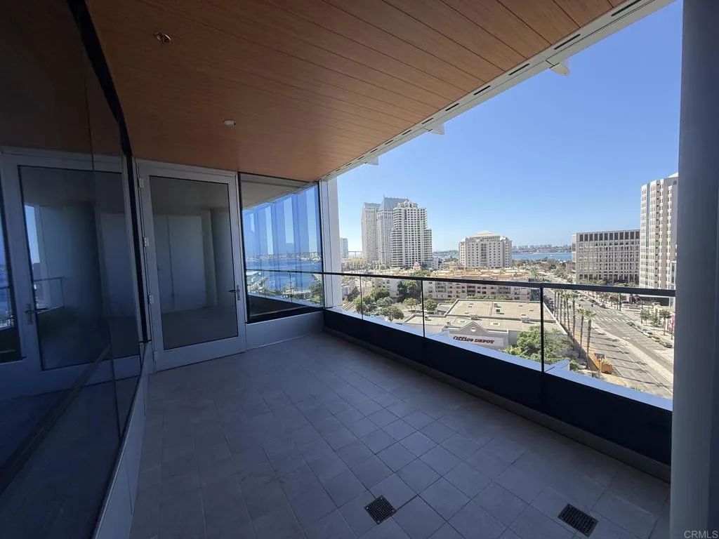 888 W E Street 1203, San Diego, CA 92101