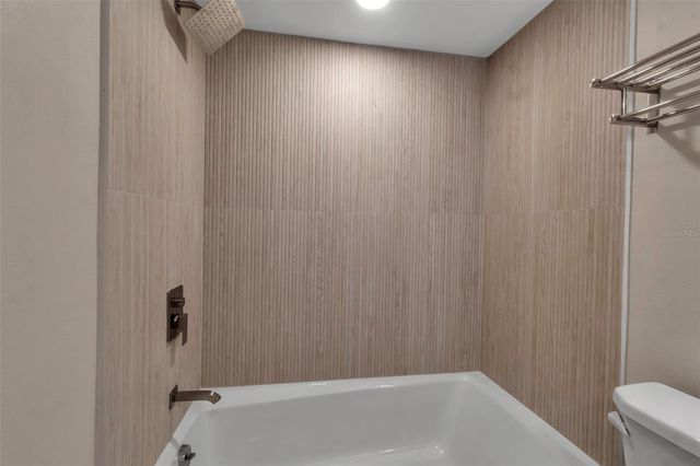 5757 GULF OF MEXICO DRIVE 110, Longboat Key, FL 34228