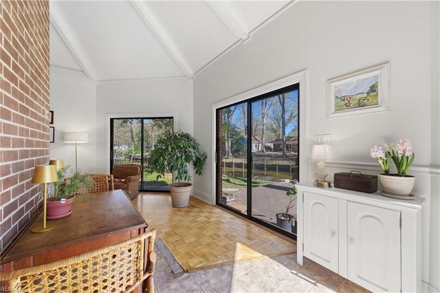 109 Rebecca DR, Seaford, VA 23696