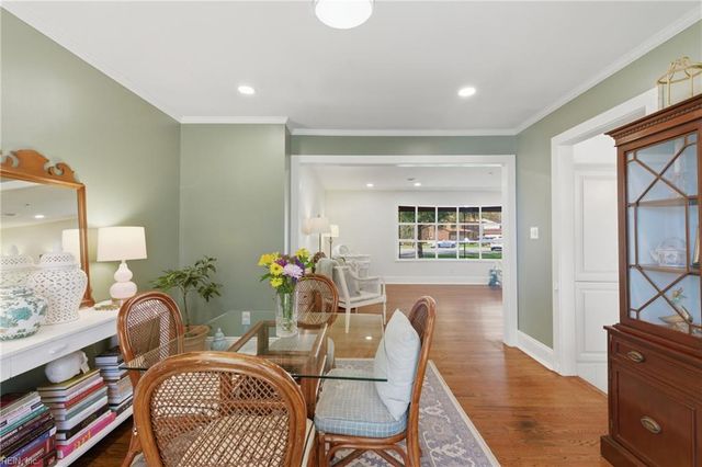 109 Rebecca DR, Seaford, VA 23696