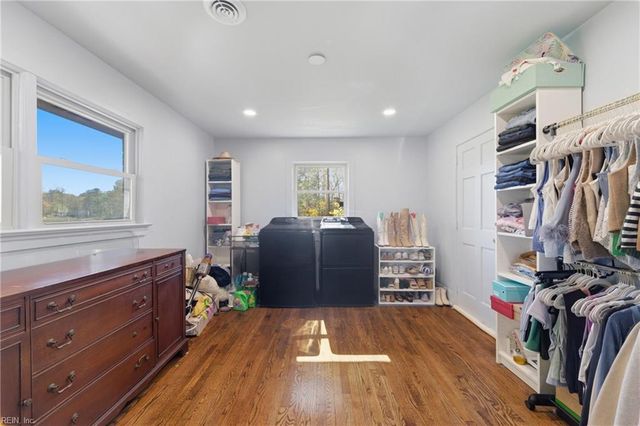 109 Rebecca DR, Seaford, VA 23696