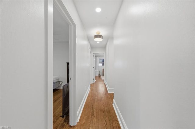 109 Rebecca DR, Seaford, VA 23696