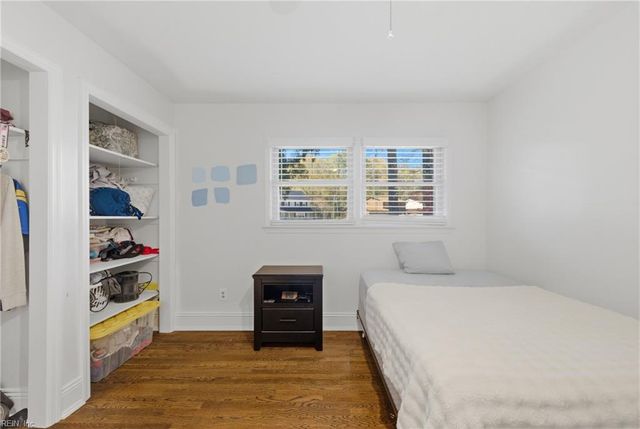 109 Rebecca DR, Seaford, VA 23696