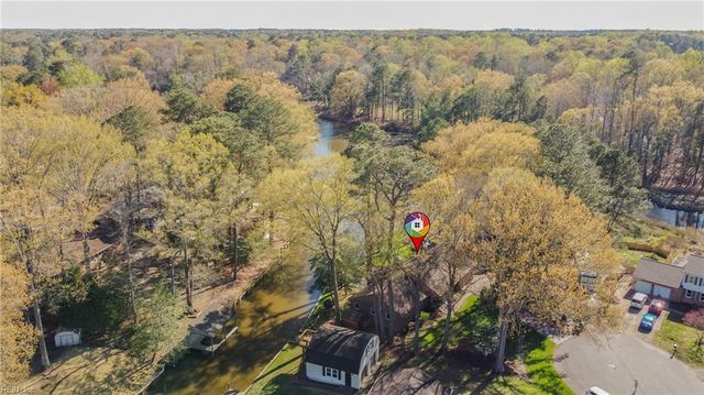 109 Rebecca DR, Seaford, VA 23696