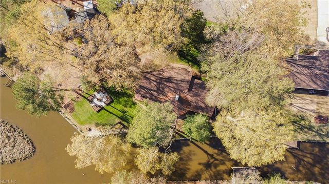 109 Rebecca DR, Seaford, VA 23696