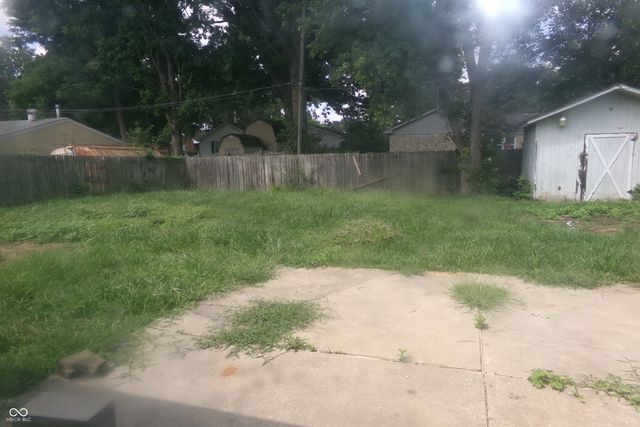 414 S Kenmore Road, Indianapolis, IN 46219