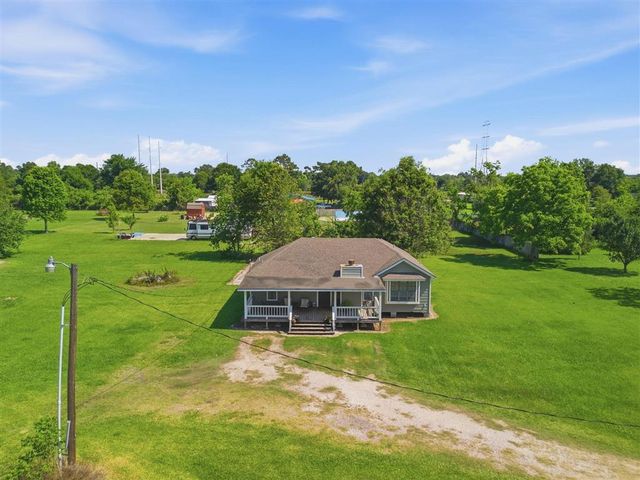231 Cloverleaf Lane, Sulphur, LA 70663
