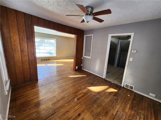 1691 S Belvoir Boulevard, South Euclid, OH 44121