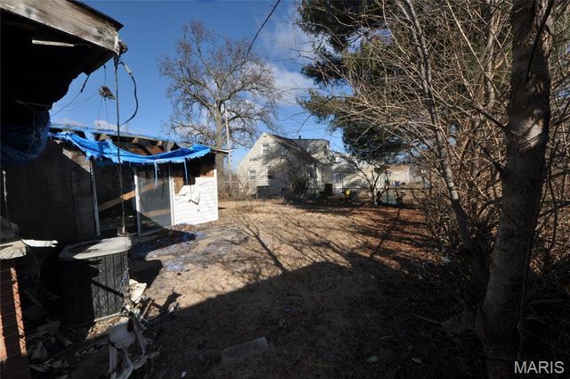 9551 Margo Ann Lane, St Louis, MO 63134