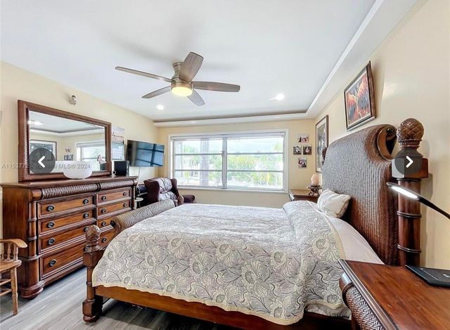 460 Paradise Isle Boulevard 205, Hallandale Beach, FL 33009