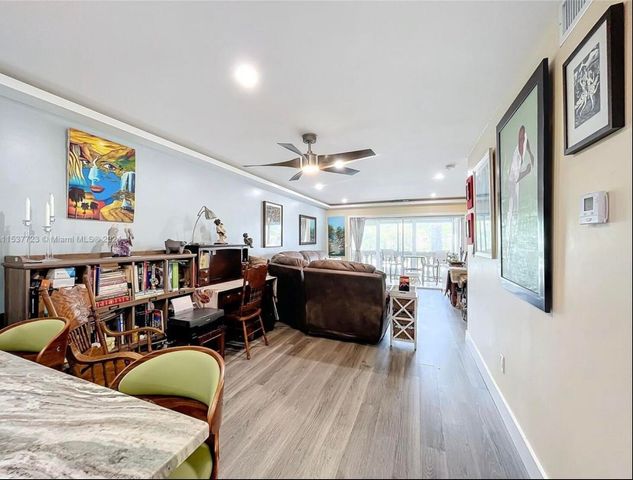 460 Paradise Isle Boulevard 205, Hallandale Beach, FL 33009