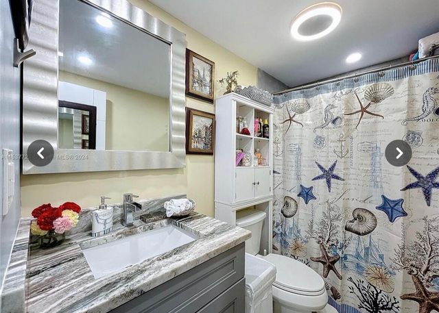 460 Paradise Isle Boulevard 205, Hallandale Beach, FL 33009