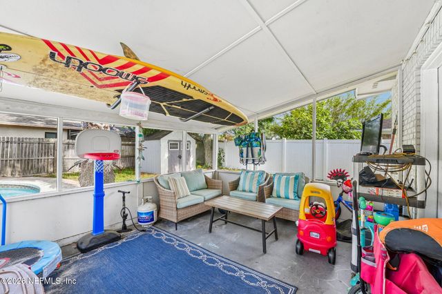 42 DOLPHIN Boulevard, Ponte Vedra Beach, FL 32082