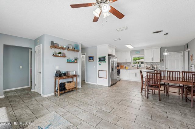 42 DOLPHIN Boulevard, Ponte Vedra Beach, FL 32082
