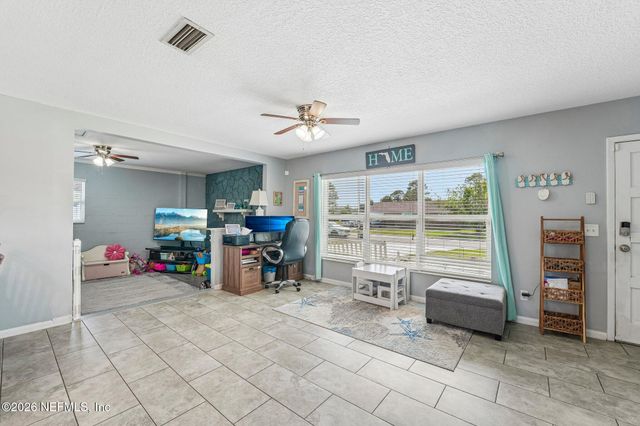 42 DOLPHIN Boulevard, Ponte Vedra Beach, FL 32082
