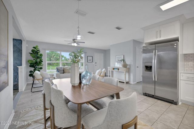 42 DOLPHIN Boulevard, Ponte Vedra Beach, FL 32082