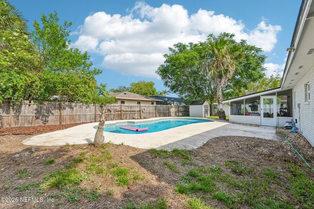 42 DOLPHIN Boulevard, Ponte Vedra Beach, FL 32082