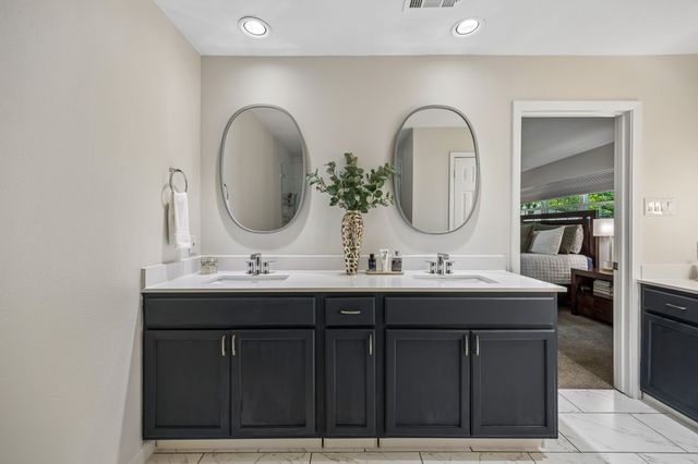 3234 Grantwood Drive, Dallas, TX 75229