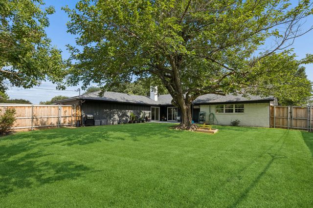 3234 Grantwood Drive, Dallas, TX 75229