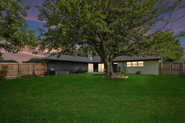 3234 Grantwood Drive, Dallas, TX 75229