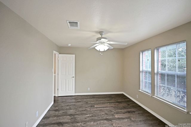 1610 ELIZABETH CT, New Braunfels, TX 78130