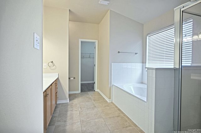 1610 ELIZABETH CT, New Braunfels, TX 78130