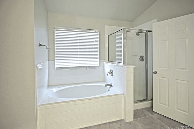 1610 ELIZABETH CT, New Braunfels, TX 78130