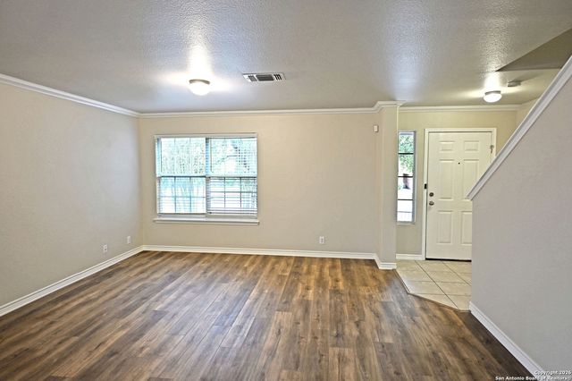 1610 ELIZABETH CT, New Braunfels, TX 78130