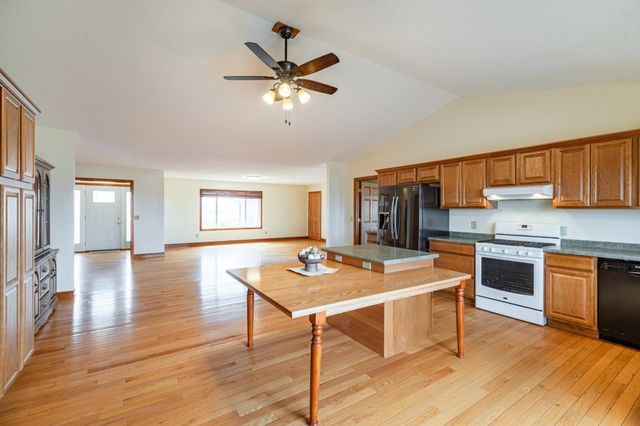 34506 Pleasant Point Drive, Homer Twp, MN 55987