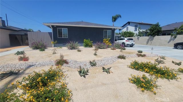 1605 E Santa Ana, Anaheim, CA 92805