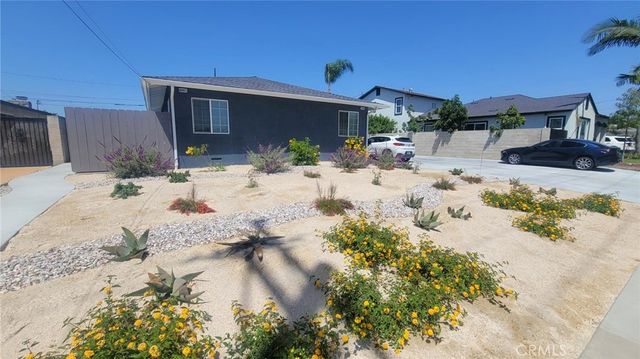 1605 E Santa Ana, Anaheim, CA 92805