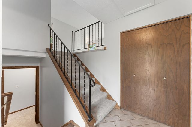 10276 Winter Place, Eden Prairie, MN 55347