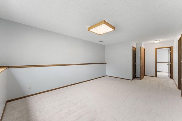 10276 Winter Place, Eden Prairie, MN 55347