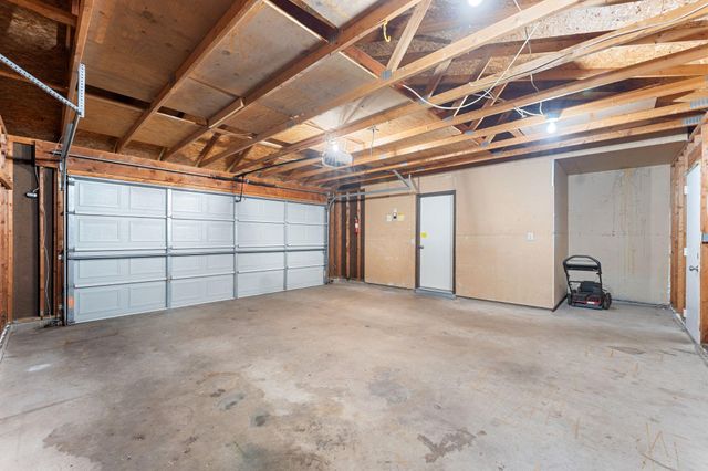 10276 Winter Place, Eden Prairie, MN 55347