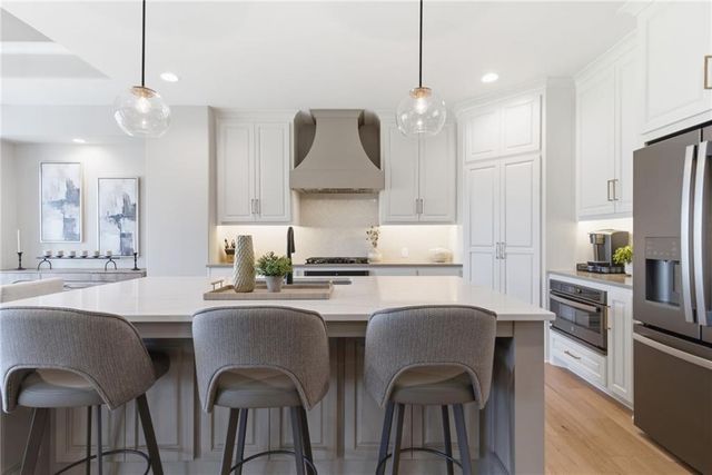 21122 W 189th Court, Spring Hill, KS 66083