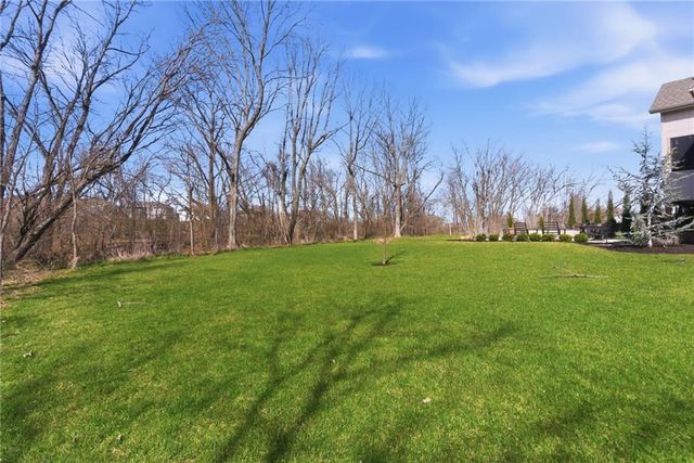 21122 W 189th Court, Spring Hill, KS 66083