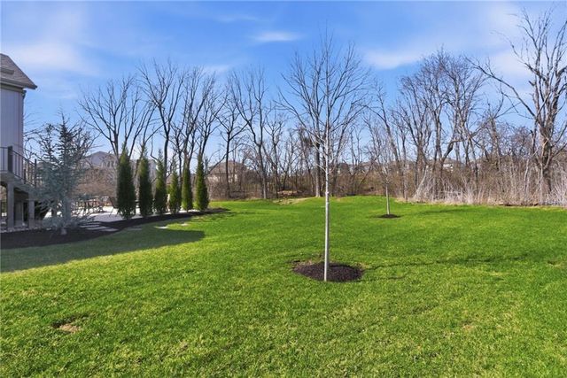 21122 W 189th Court, Spring Hill, KS 66083