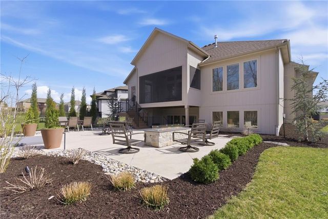 21122 W 189th Court, Spring Hill, KS 66083