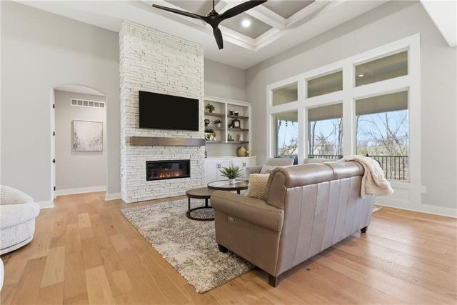 21122 W 189th Court, Spring Hill, KS 66083