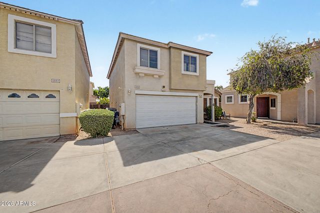 1213 S BOULDER Street B, Gilbert, AZ 85296