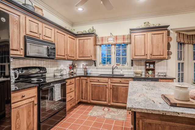 1021 Wesbend Drive, Frankfort, KY 40601