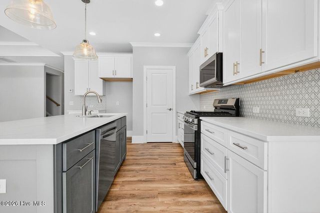 3805 Summer Breeze Court NE, Bolivia, NC 28422