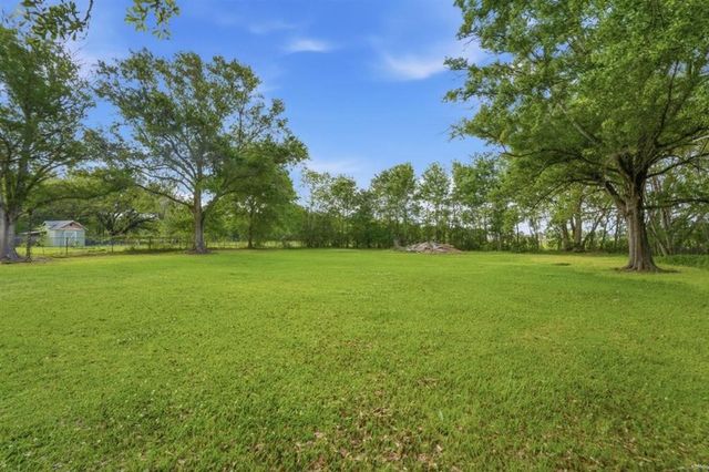 328 Tara Drive, Sulphur, LA 70665