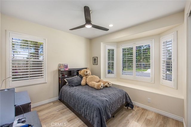 3276 Huntfield St, Corona, CA 92882