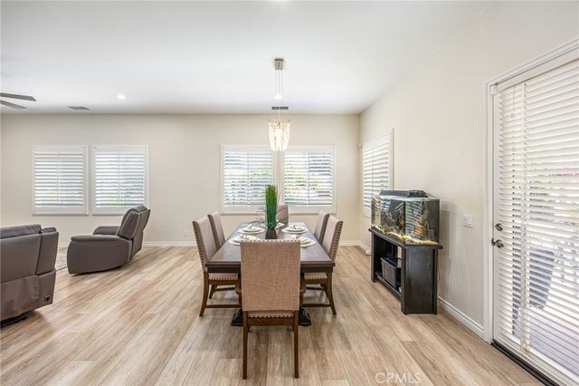 3276 Huntfield St, Corona, CA 92882